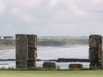 Armada House