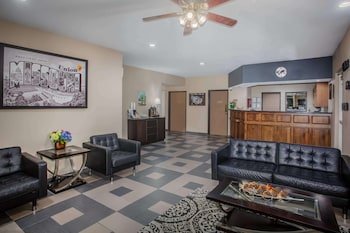 Super 8 by Wyndham Union