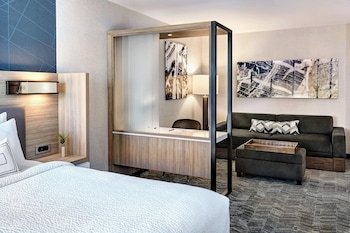 SpringHill Suites Cleveland Independence