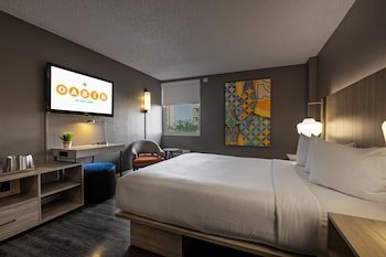 Oasis at Gold Spike