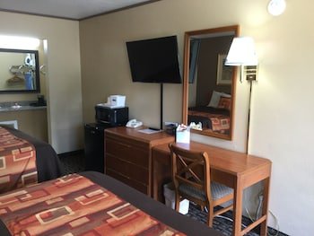 Travelodge by Wyndham Mansfield