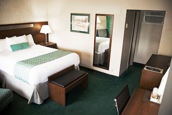Ramada by Wyndham Quesnel