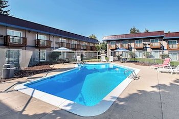 Rodeway Inn Enumclaw