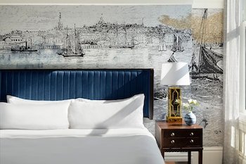 Marriott Vacation Club Pulse at Custom House, Boston