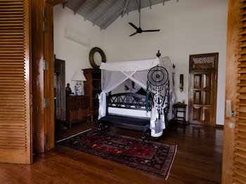 Villa Space