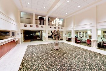 Hawthorn Suites by Wyndham Louisville East