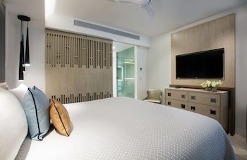 H2O Suites