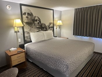 Yankton Inn