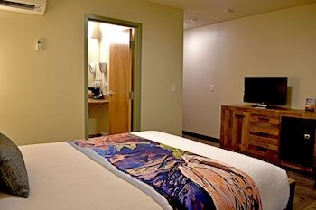 Bumbleberry Inn