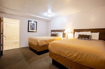 Celilo Inn