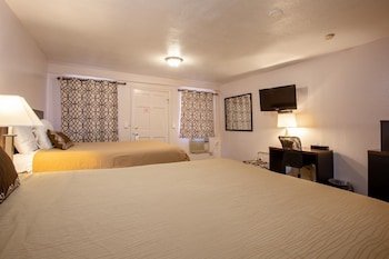 Celilo Inn