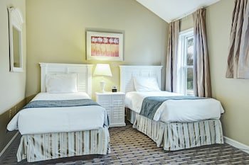 Club Wyndham Newport Overlook