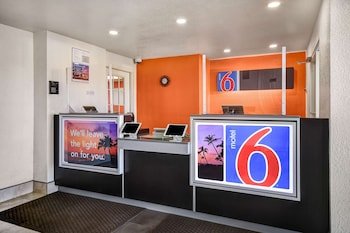 Motel 6 Cleveland Intl. Airport - N. Ridgeville