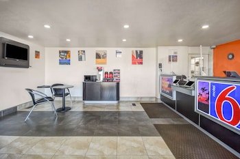 Motel 6 Cleveland Intl. Airport - N. Ridgeville