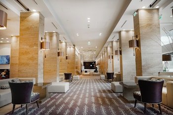 Metropol Palace