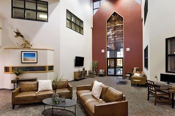 Arrowwood Resort & Conference Center at Cedar Shore