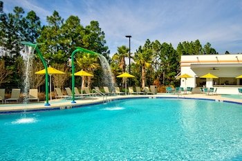 Fairfield Inn & Suites by Marriott Orlando at FLAMINGO CROSSINGS Town Center