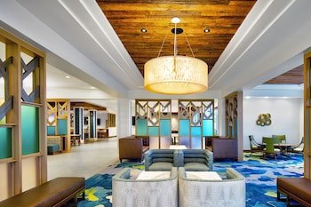 Fairfield Inn & Suites by Marriott Orlando at FLAMINGO CROSSINGS Town Center