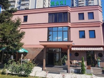 Hotel Maxi