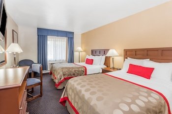 Baymont by Wyndham Waukesha