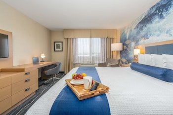 Best Western Plus Marina Gateway