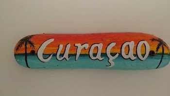 B&B Curacao NV