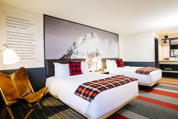 Mountain Modern Motel