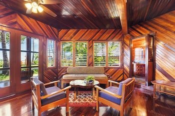 Tambor Tropical Beach Resort