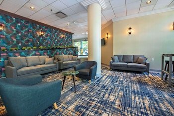 Grand Park Hotel and Suites Vancouver Downtown