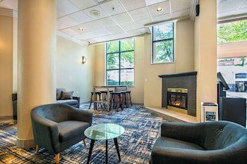Grand Park Hotel and Suites Vancouver Downtown