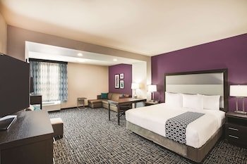 La Quinta Inn & Suites by Wyndham McAllen La Plaza Mall