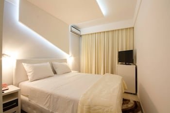 Hotel Oasis Tuzi