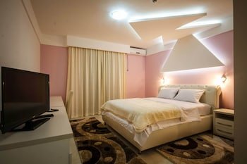 Hotel Oasis Tuzi