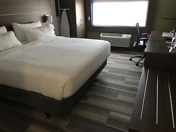 Holiday Inn Express Naples South - I-75
