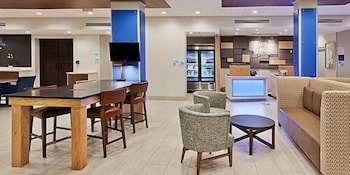 Holiday Inn Express & Suites Griffin
