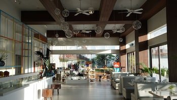 Costa Pacifica