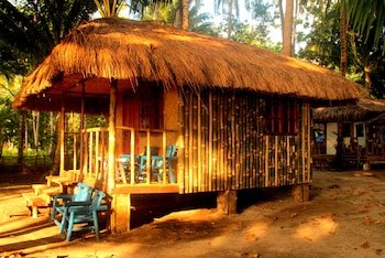 Arkadia Beach Resort by RedDoorz