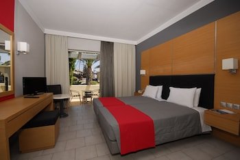 Kipriotis Village Resort