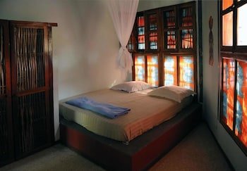 Fromager Lodge