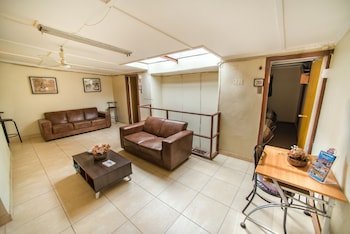 Hotel Sahara Inn