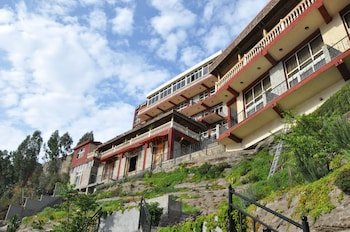 Asham Africa Hotel