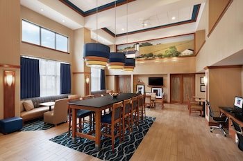Hampton Inn & Suites Ephrata / Mountain Springs