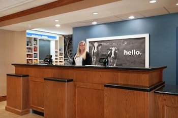 Hampton Inn & Suites Ephrata / Mountain Springs