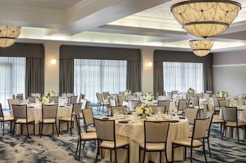 The Four Points by Sheraton Norwood Hotel & Conference Center