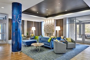 Fairfield Inn & Suites Nashville Downtown/The Gulch