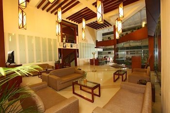 Grand Plaza