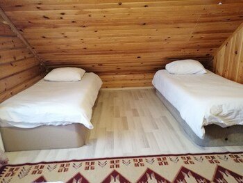 Abant Dere Otel