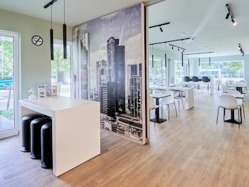 B&B HOTEL Frankfurt-West