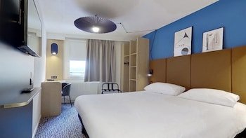 Hôtel ibis Paris Brancion Parc des Expositions 15ème