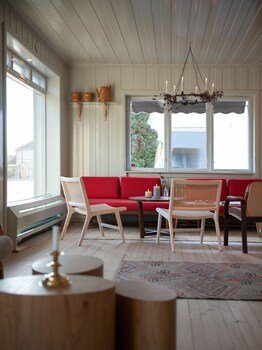 Thoen Hotel